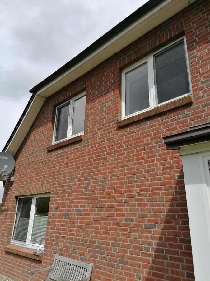 Mome Appartment Gross Ronnau Bagian luar foto
